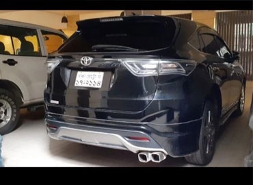 SUV SUV-04 in the Bangladesh Rent A-Car range